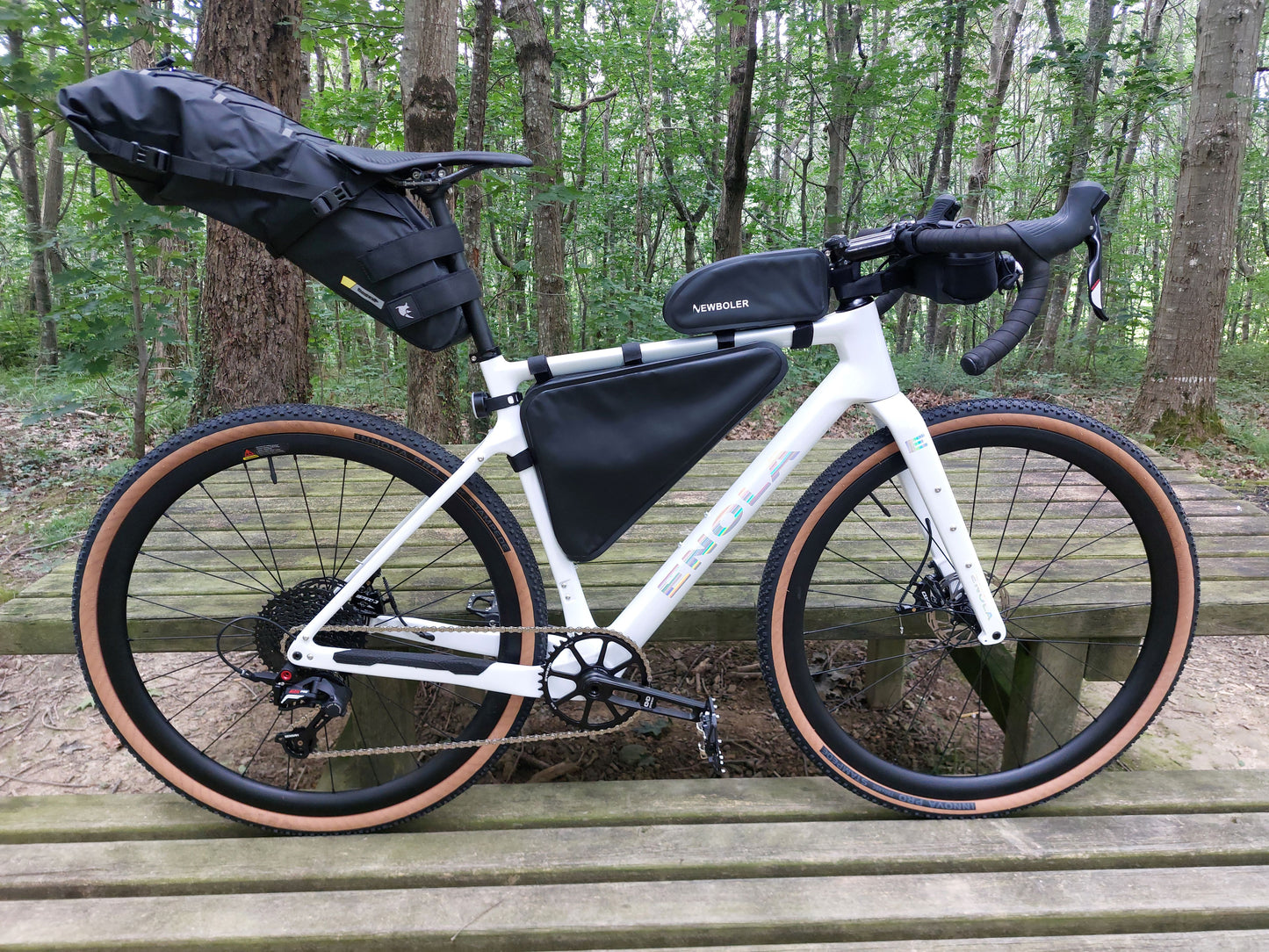 LOTE 4 PIEZAS 23L BIKEPACKING 100% IMPERMEABLE